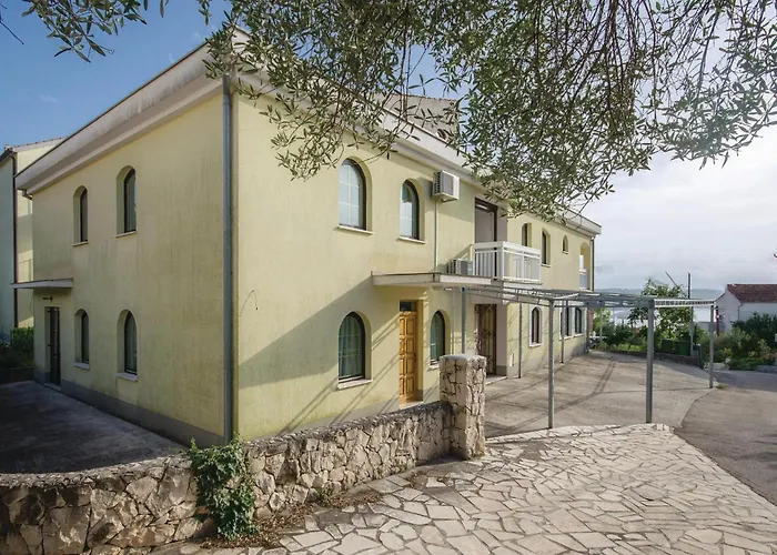 Gorgeous In Okrug Gornji Apartmán