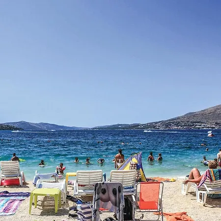 Gorgeous In Okrug Gornji